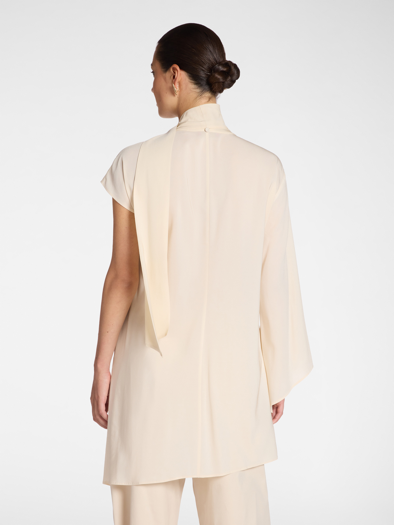 Long asymmetric blouse with sash image number 1