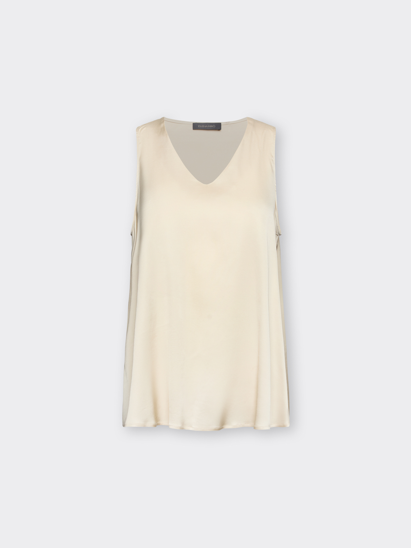Top en satin de viscose d&eacute;collet&eacute; en V image number 4