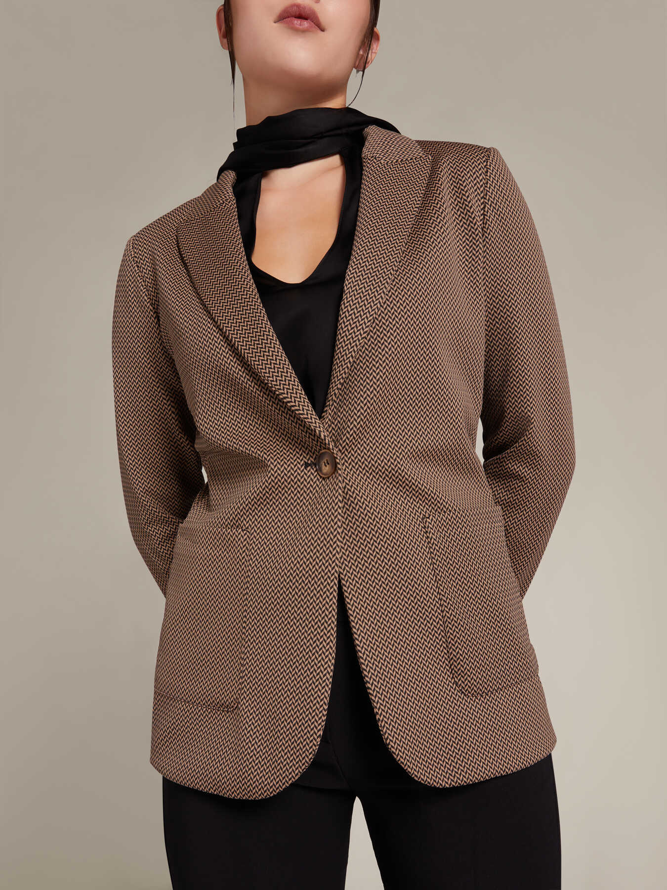 Veste en tissu jacquard extensible image number 3