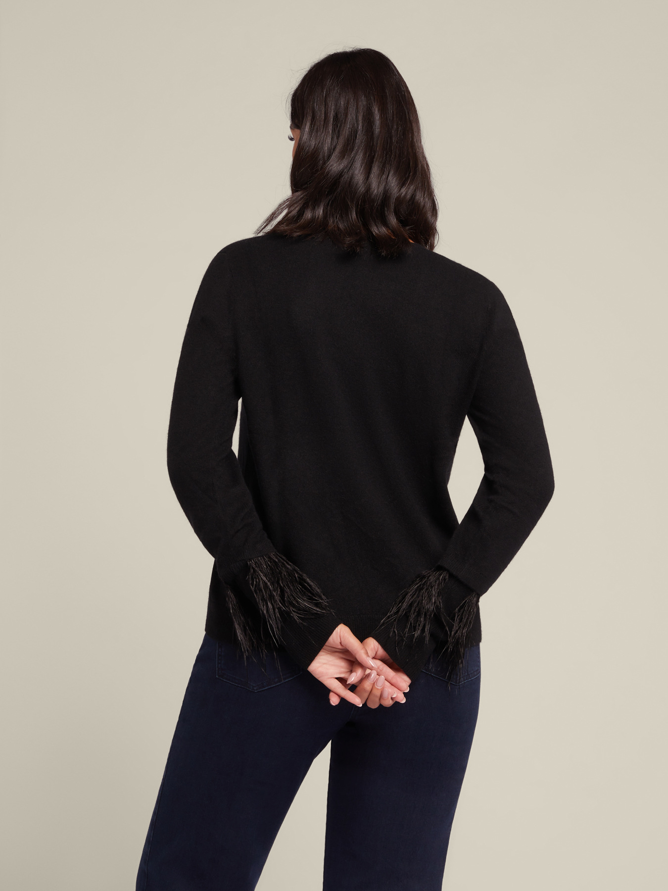 MAGLIA A V CON PIUME image number 2