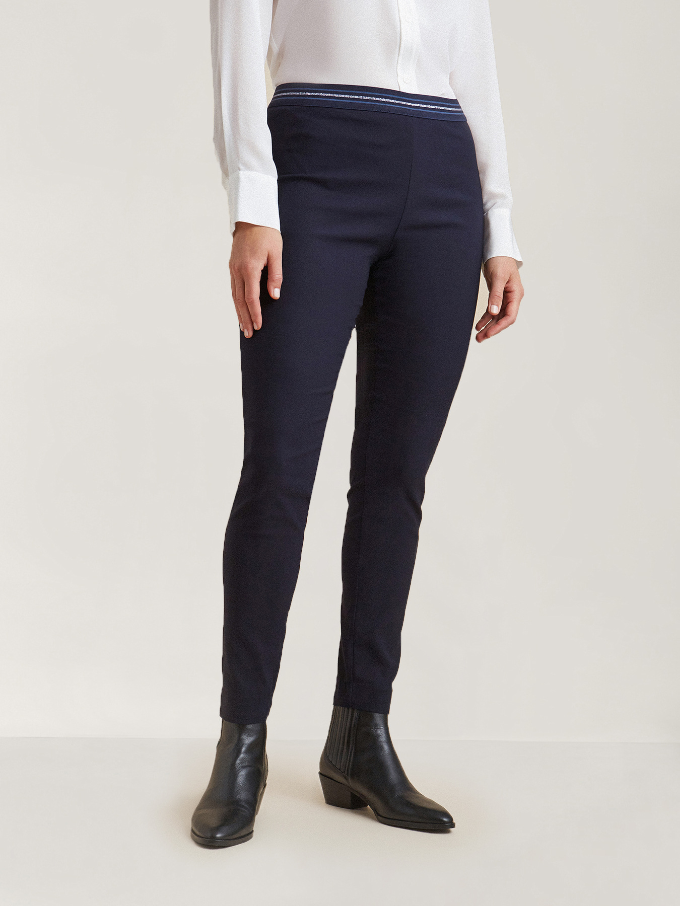 Calças com borda às riscas image number 2