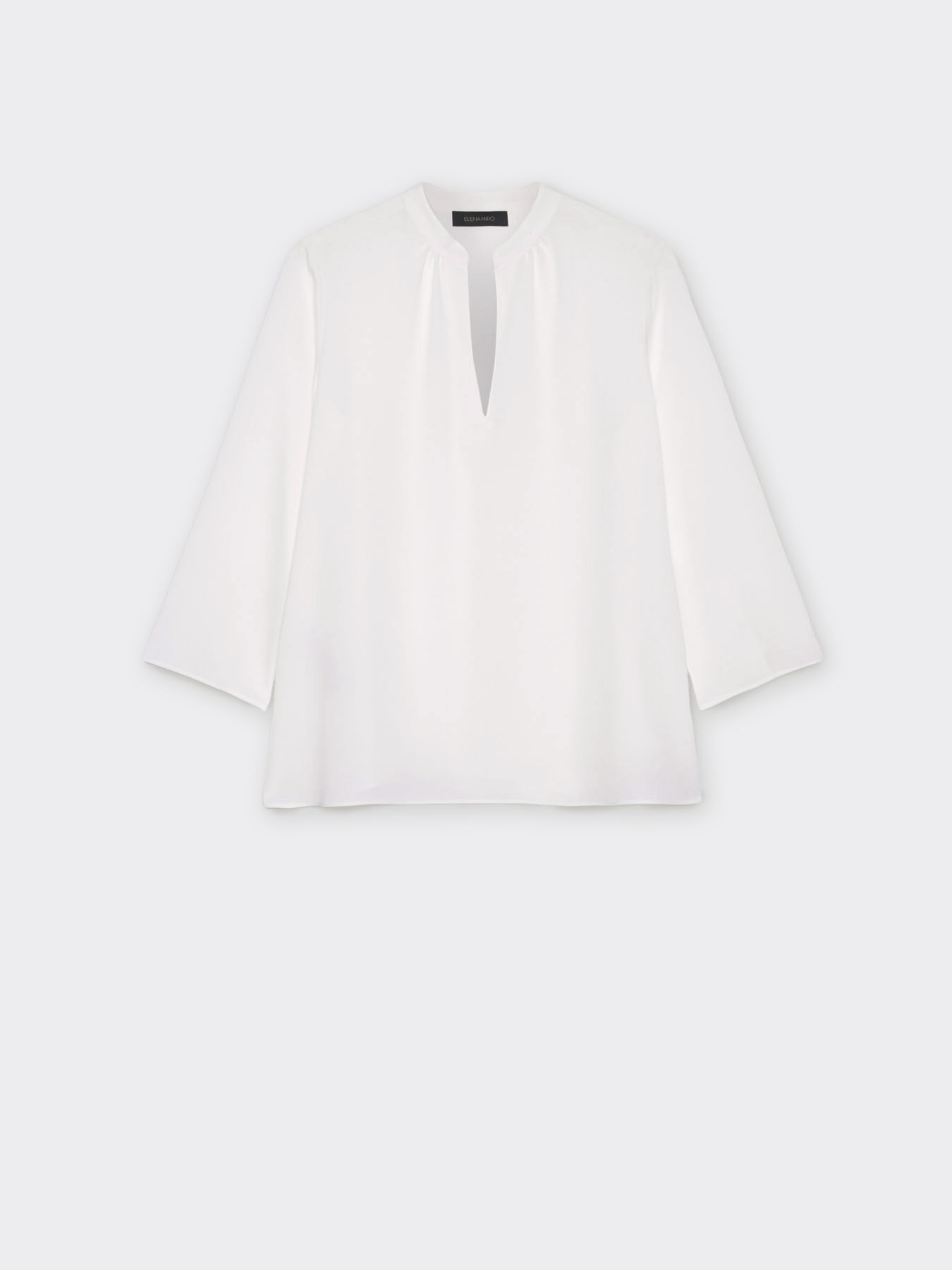 Blusa acampanada con mangas de tres cuartos image number 4