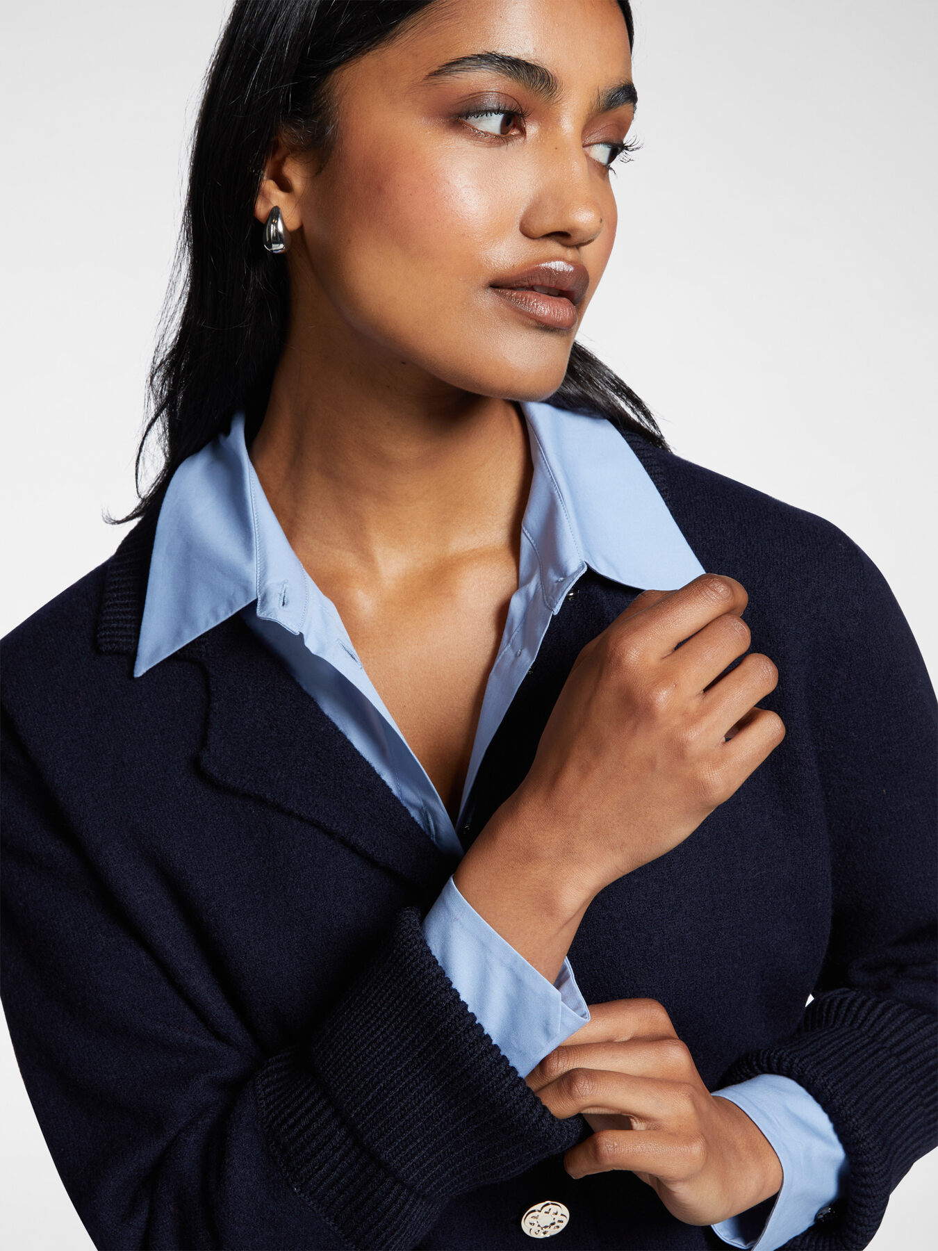 Cardigan con bottoni image number 3