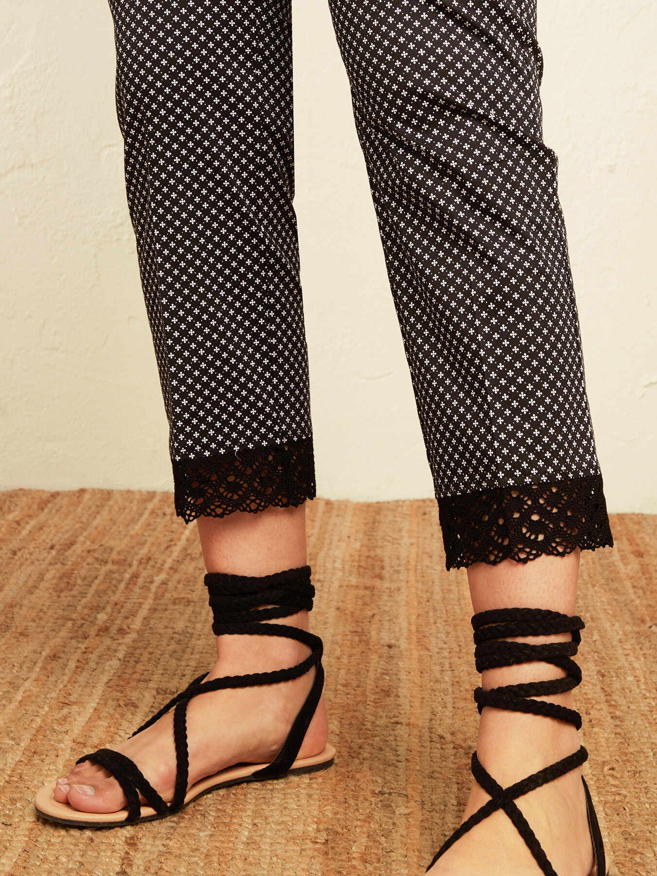 Geometric patterned trousers image number 4