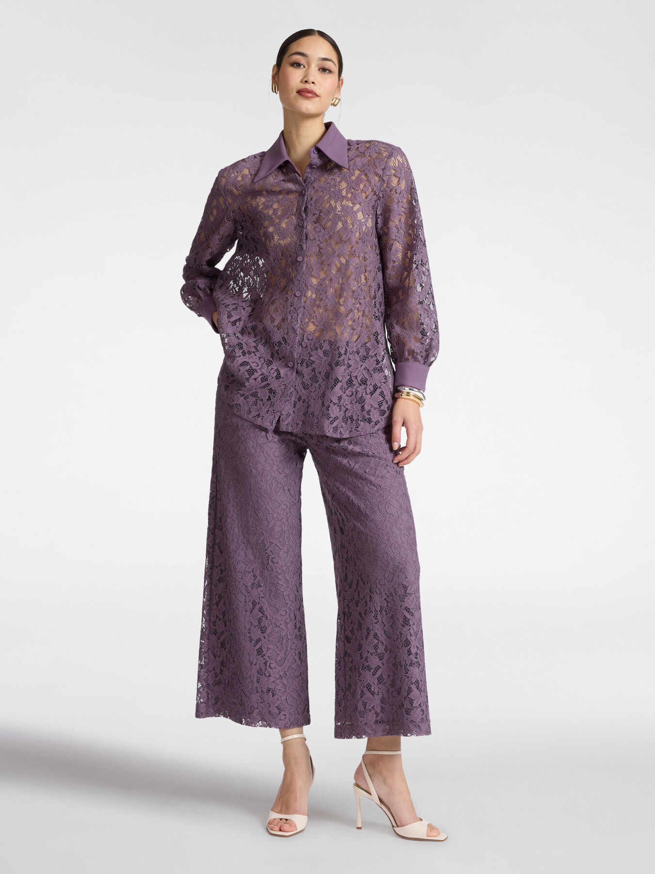 Lace shirt image number 2