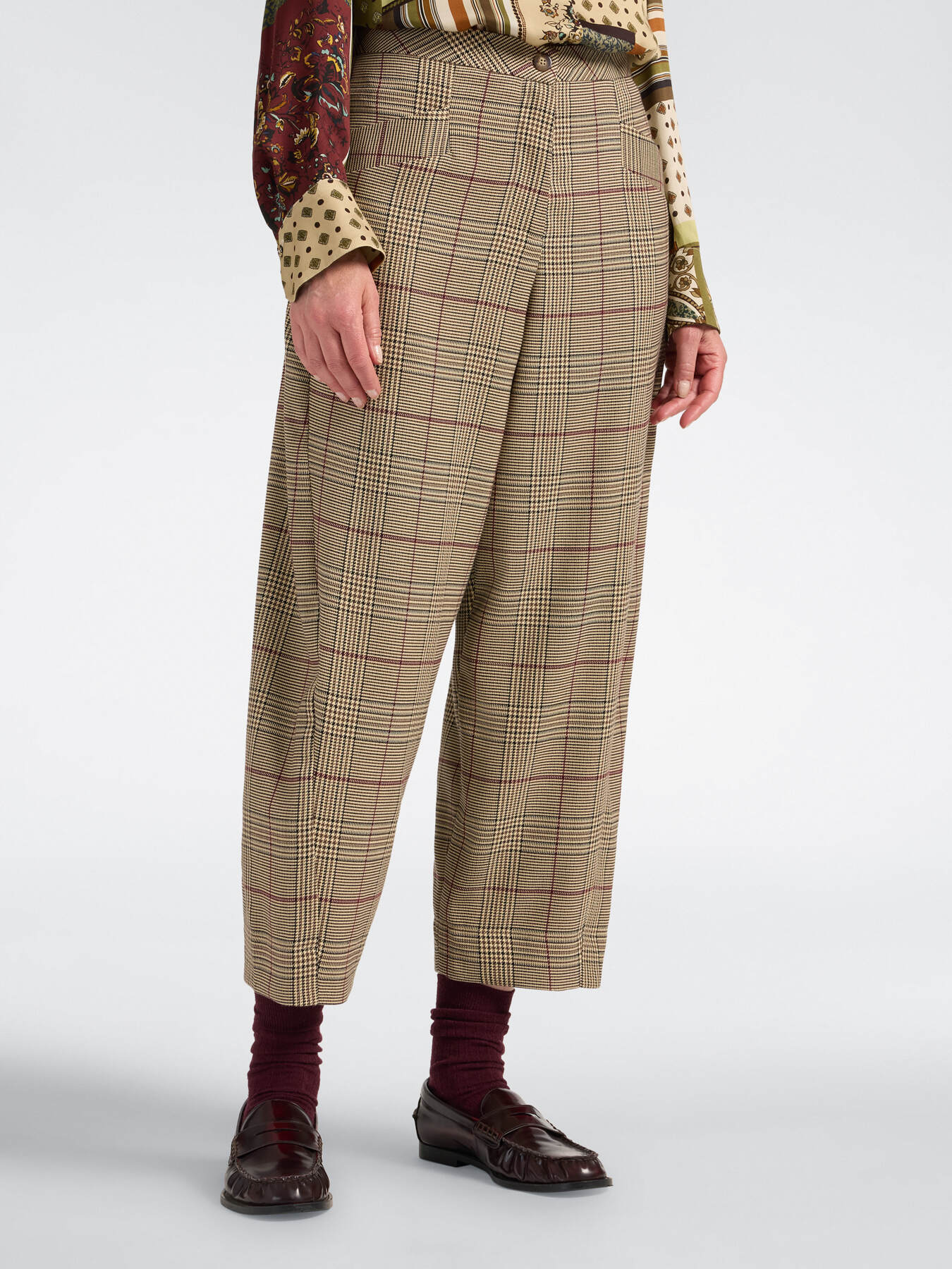 Cropped check gabardine trousers image number 2