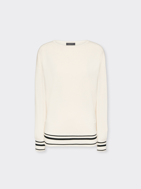 Maglia con bordi a righe