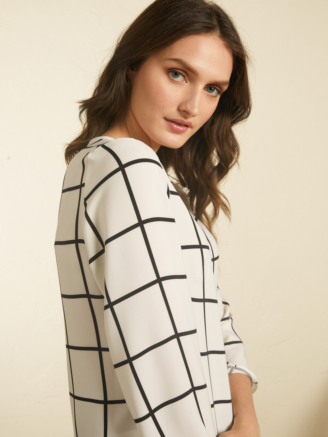 Bluse aus kariertem Cady image number 0