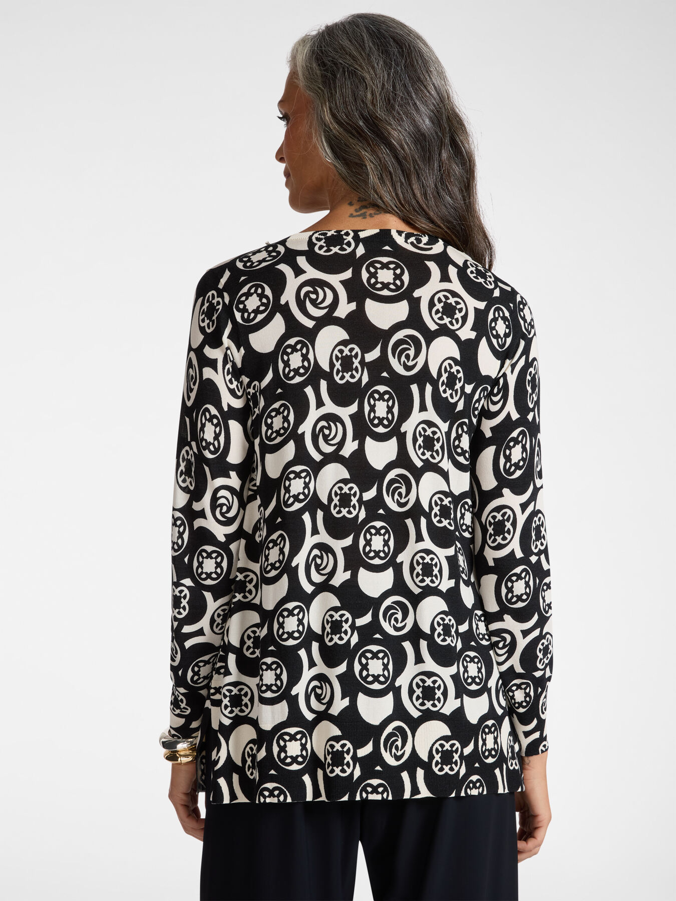 Bedrucktes Shirt mit Stickerei image number 1