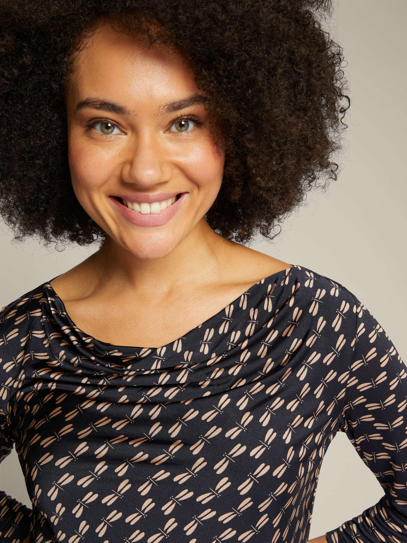 Camiseta estampada image number 3