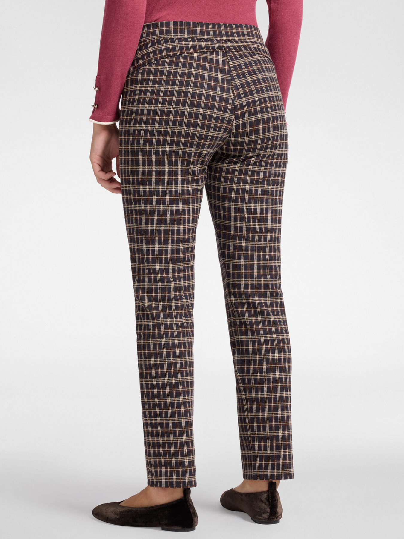 Checkered trousers image number 1