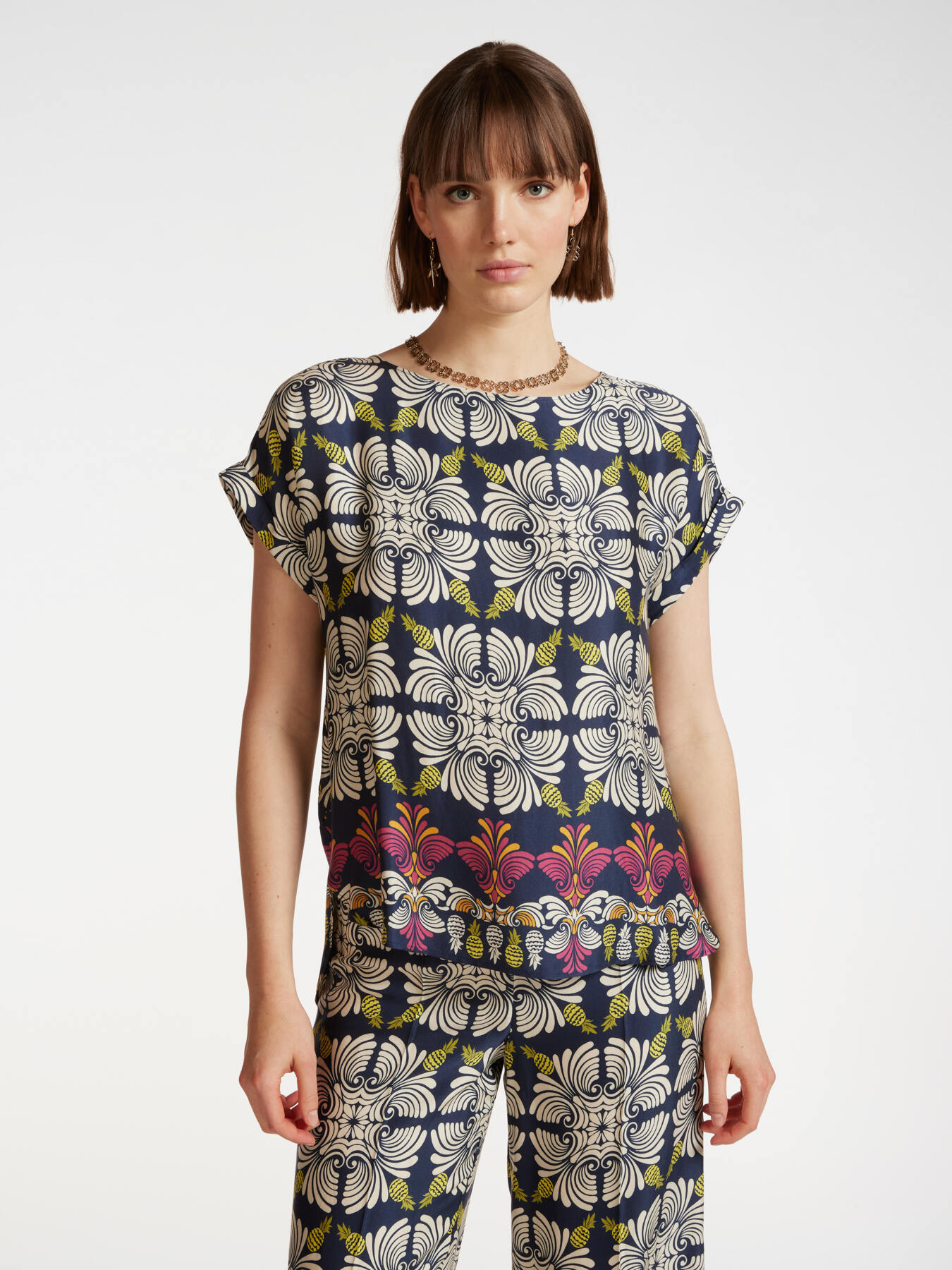 Blusa in viscosa stampata image number 0