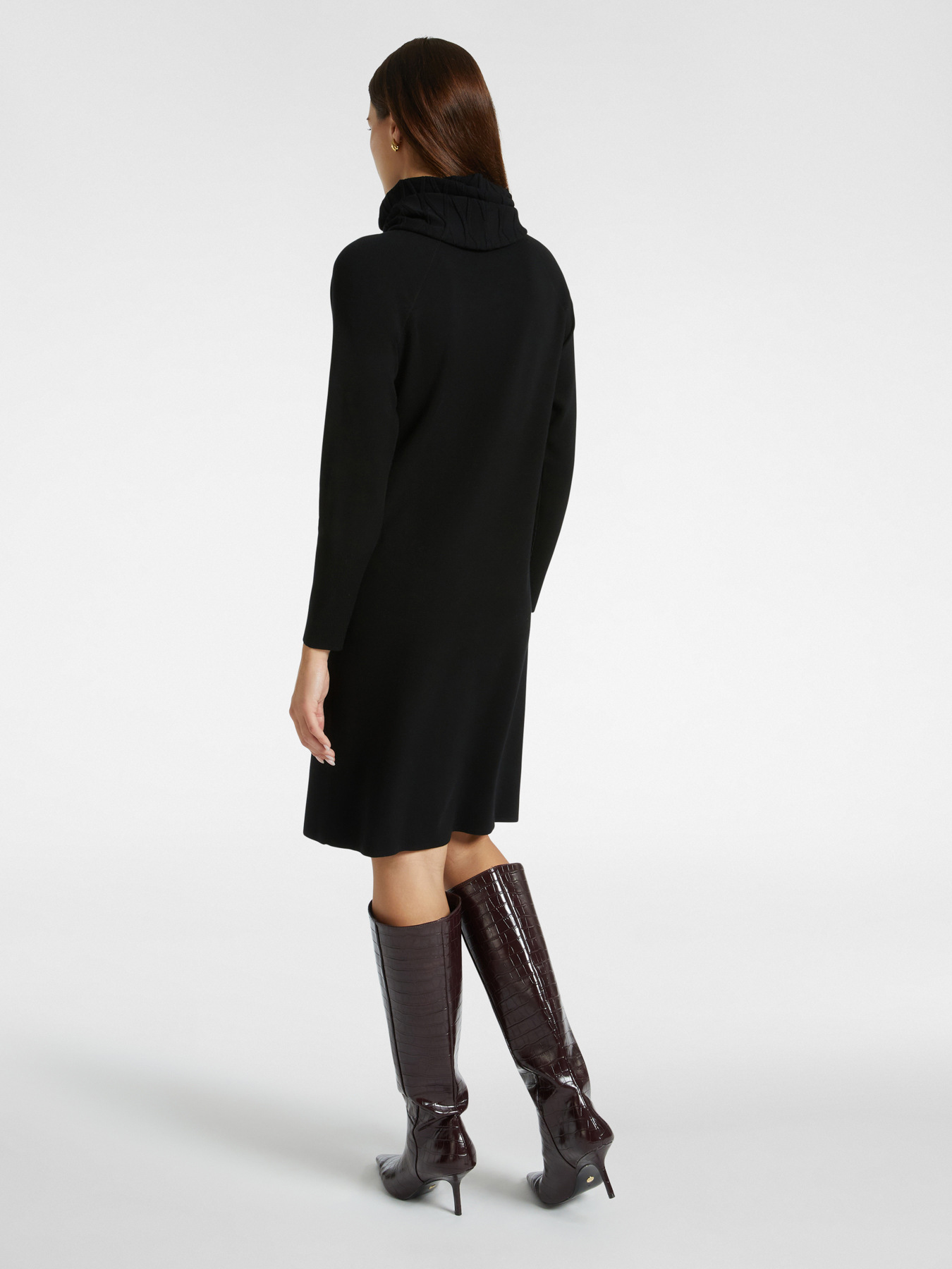 Robe en maille avec col amovible image number 1