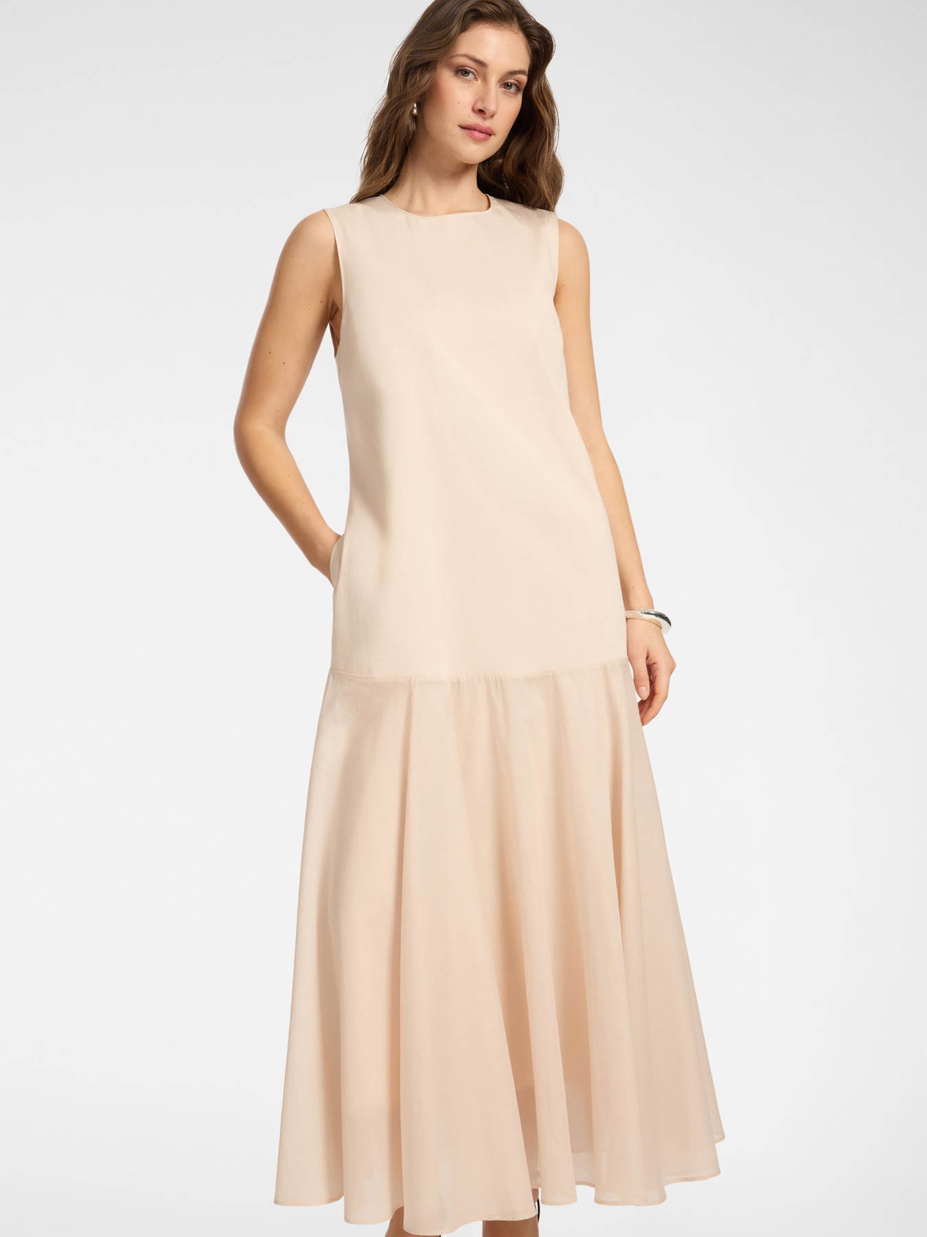 Vestido largo image number 2