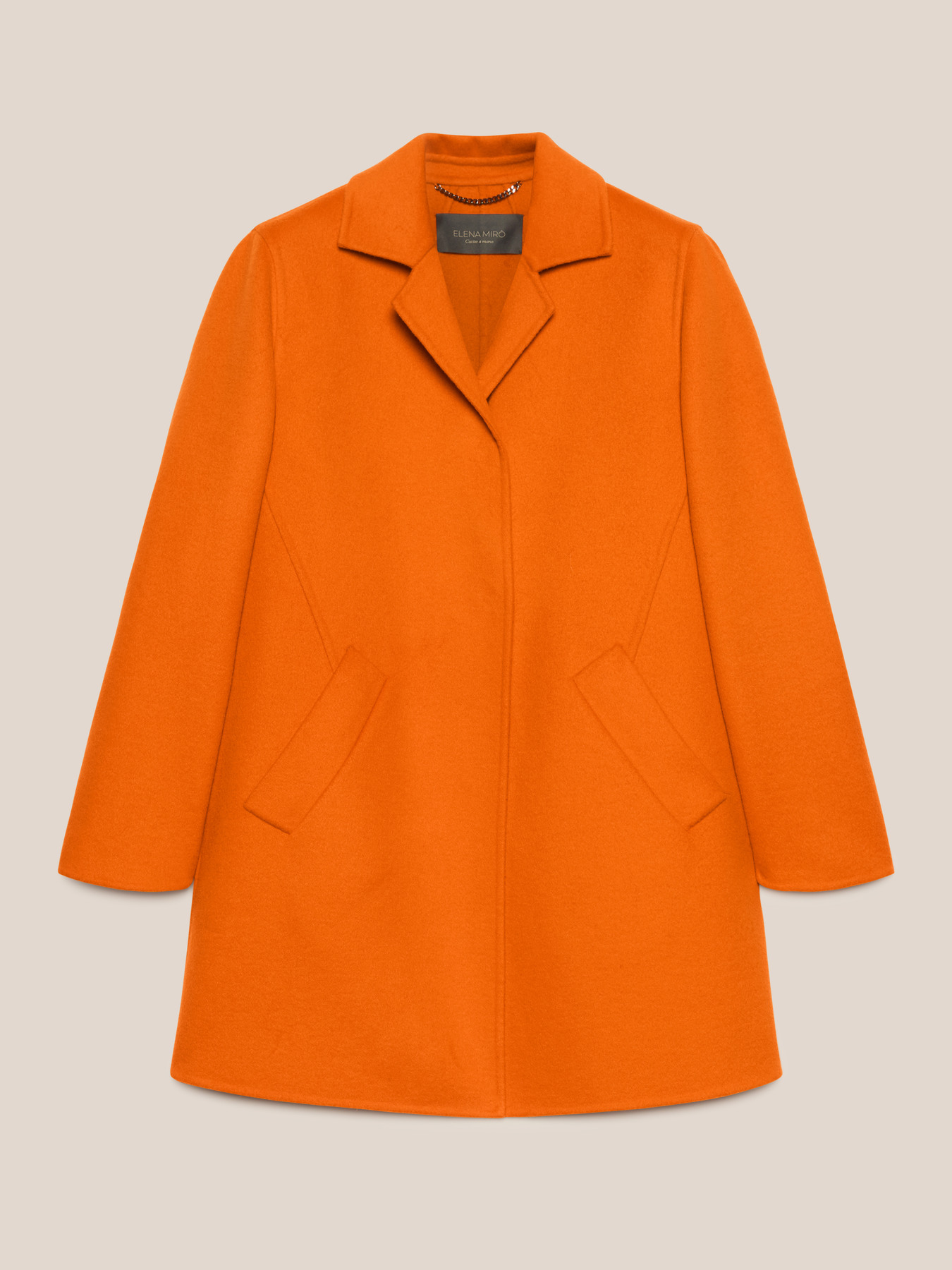 Double-Layer-Mantel, in Handarbeit vollendet image number 4