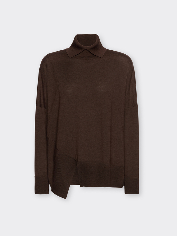Wool turtleneck with asymmetric hem