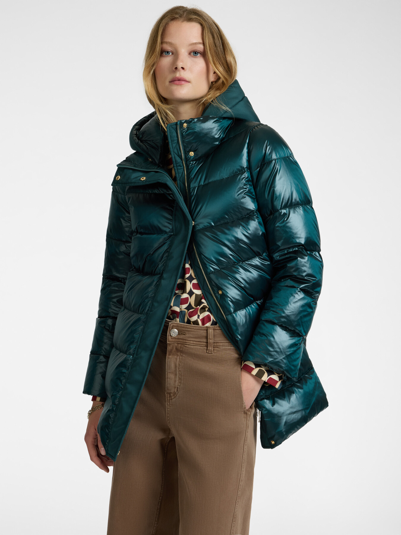 Down jacket with hood image number 0