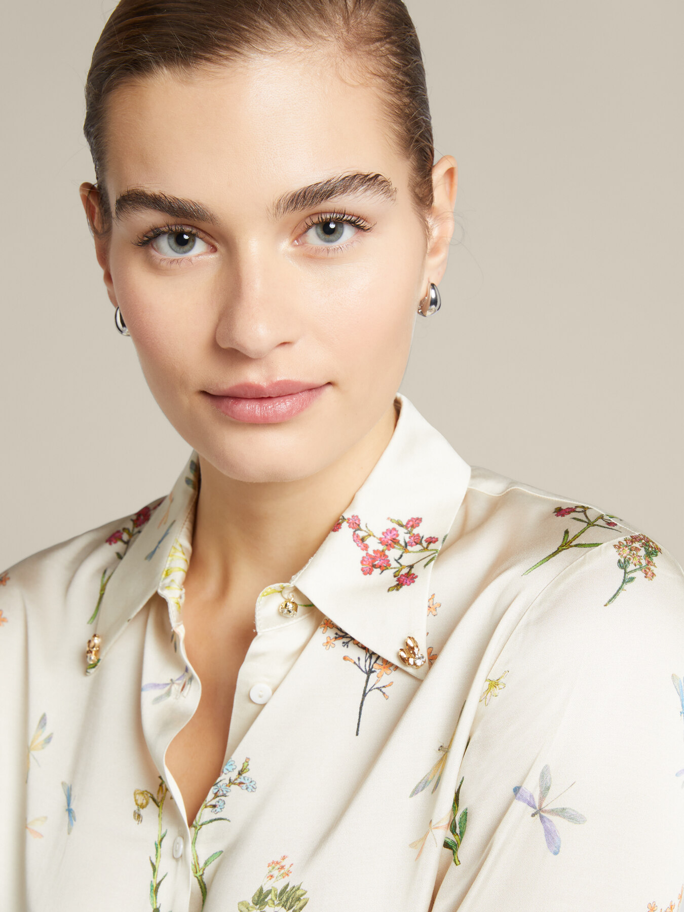 Camicia floreale in viscosa ECOVERO&trade; image number 2