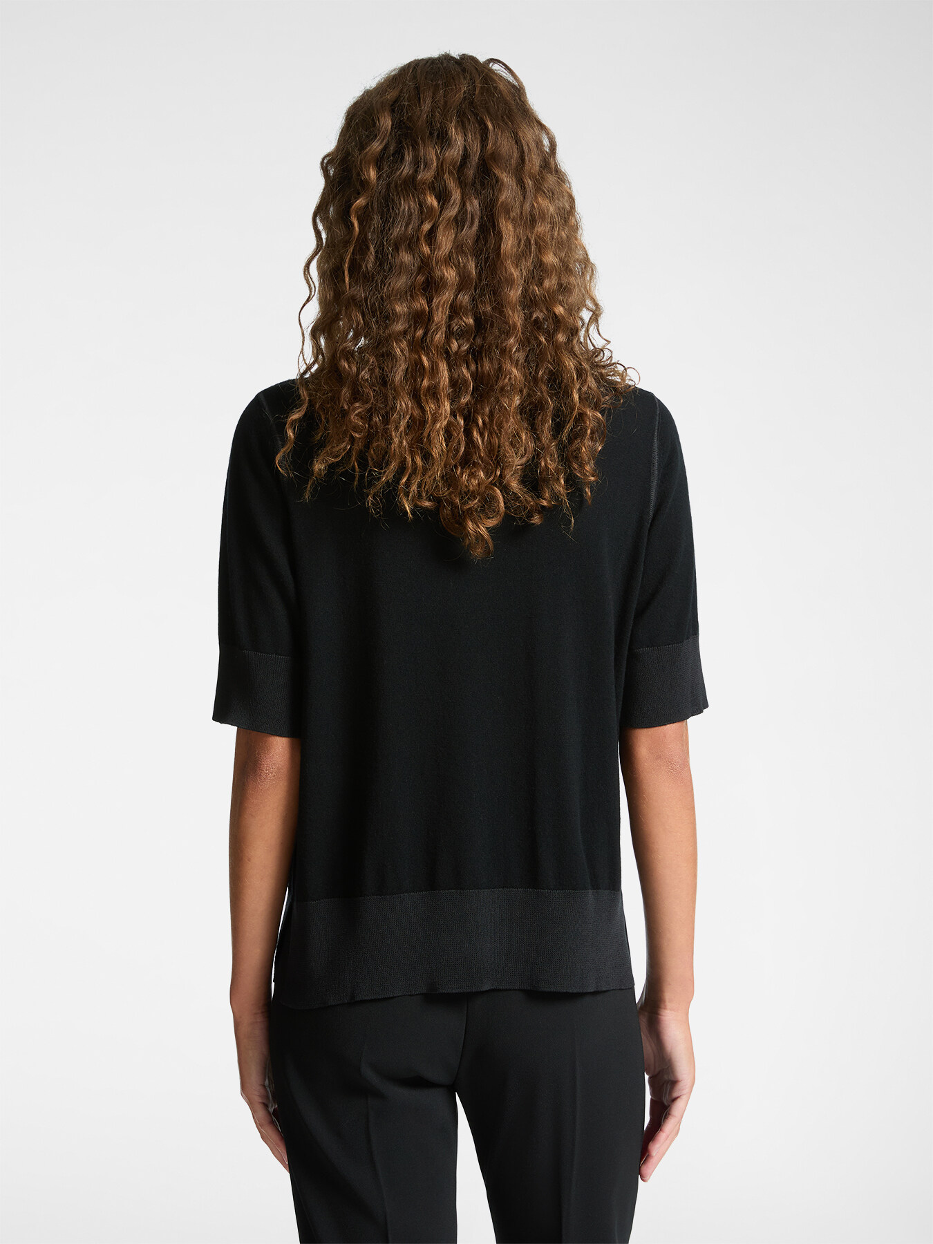 Maglia maniche corte in lana image number 1