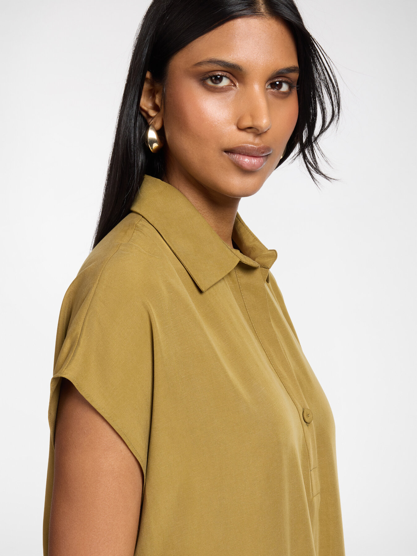 Long dress in lyocell and linen image number 3