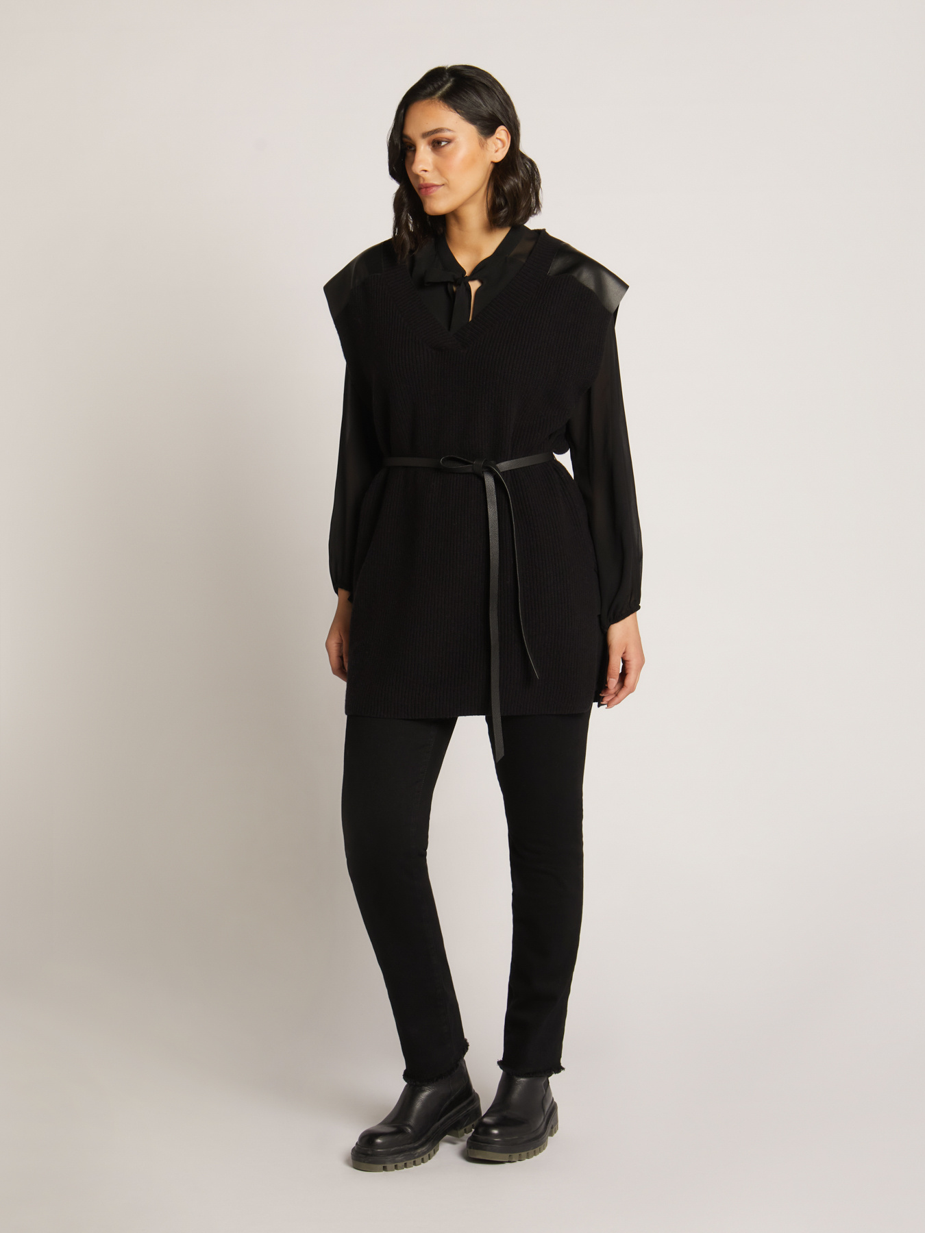 Waistcoat with faux leather details image number 2