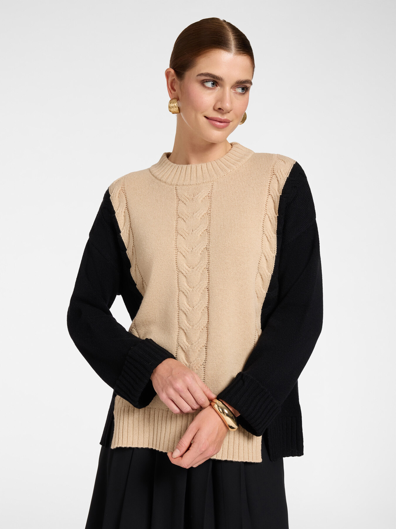Pure wool sweater with cable knit image number 0