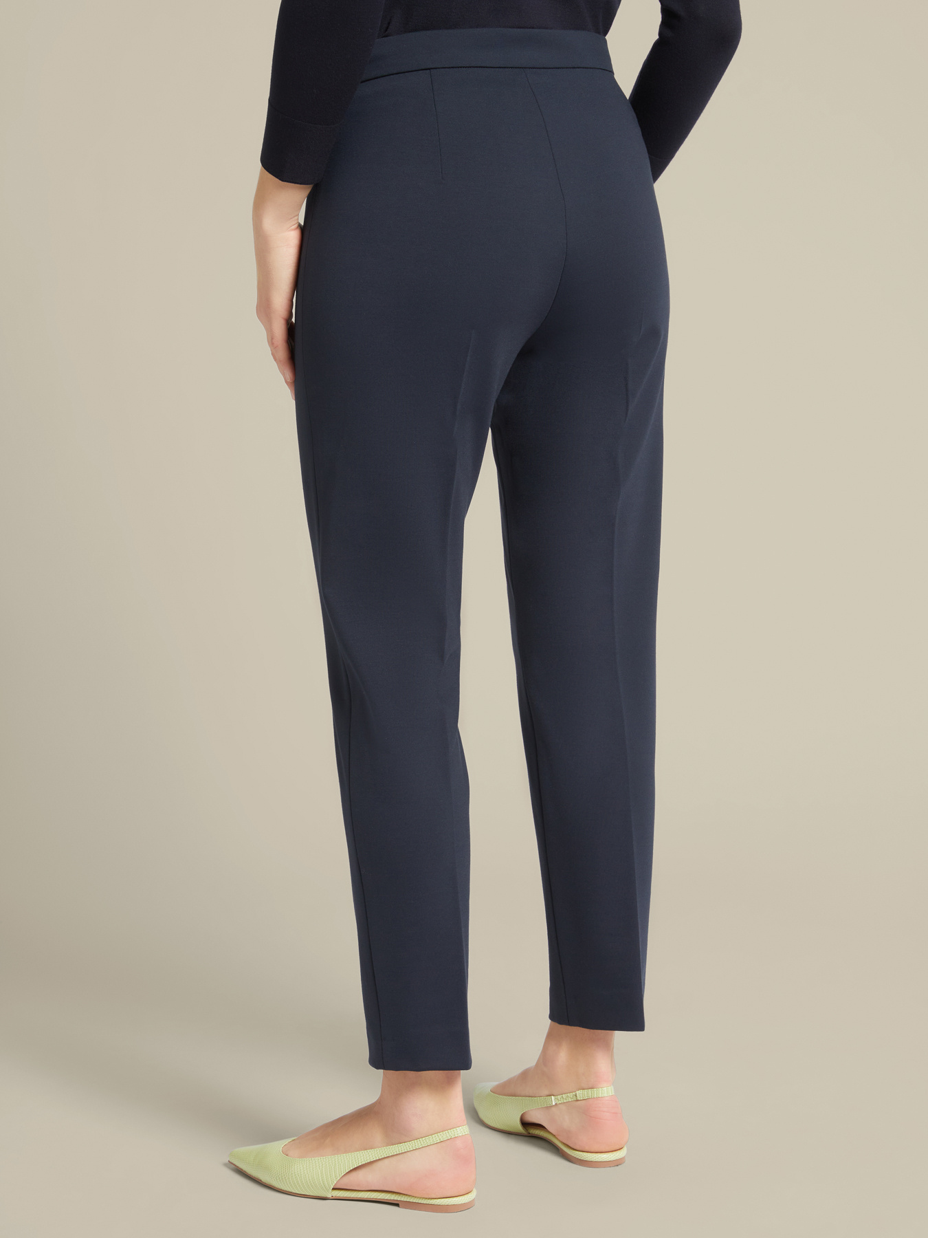 Pantaloni slim fit image number 1