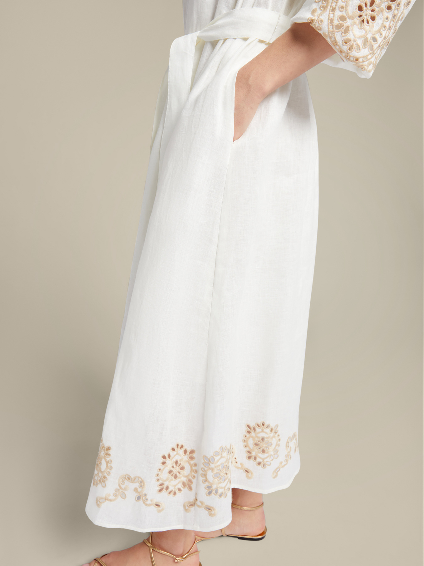 Abito in lino con ricamo image number 3