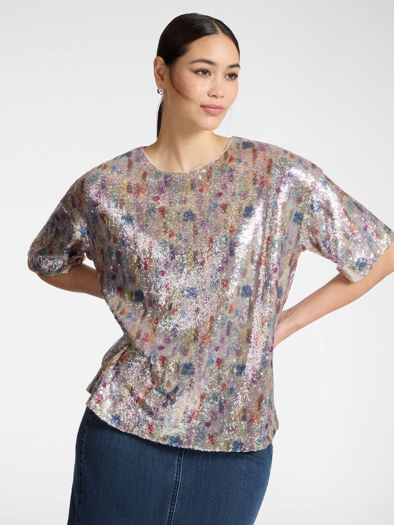 Blusa de tul con lentejuelas image number 0
