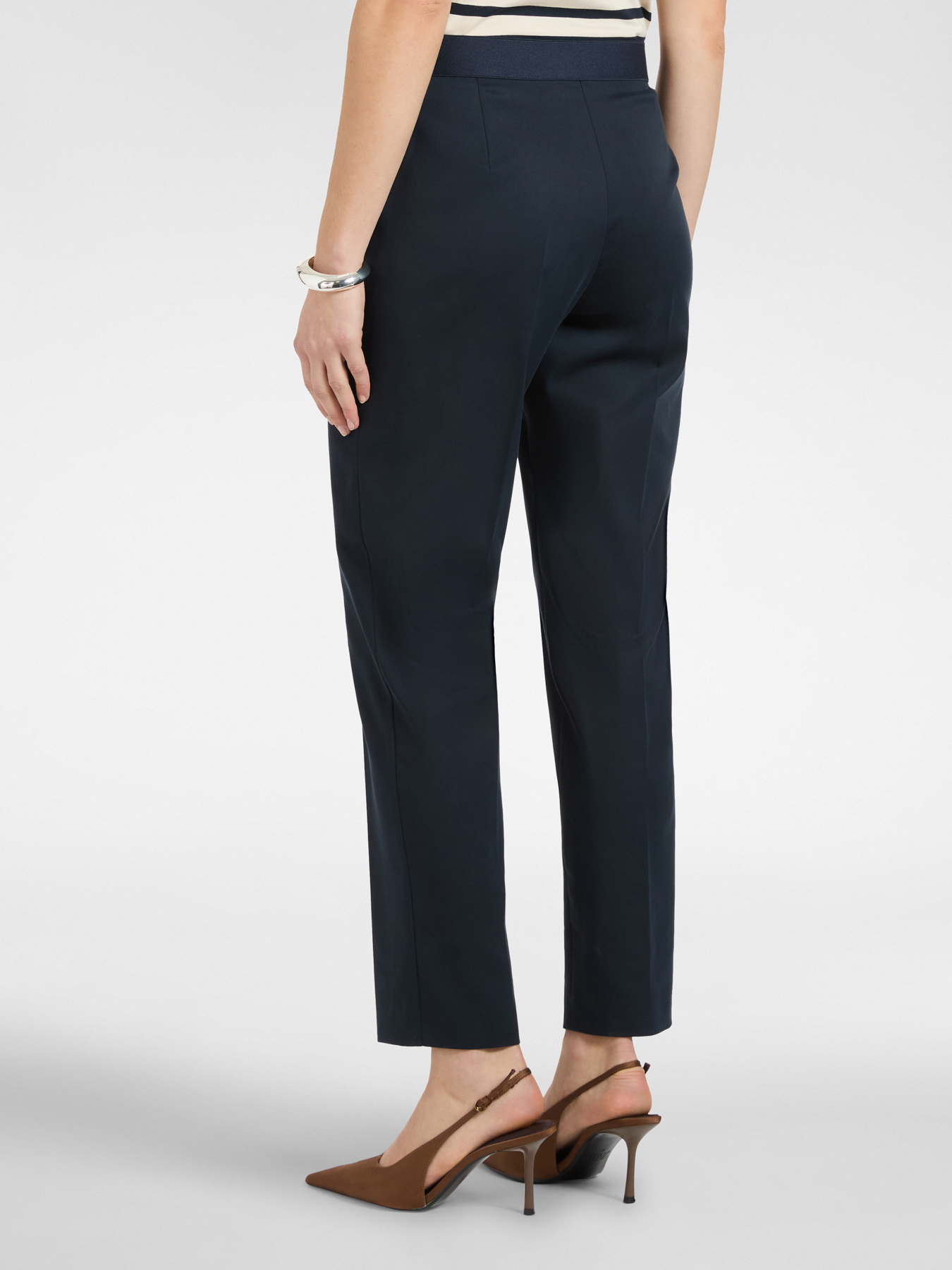 Pantaloni dritti in raso stretch image number 1