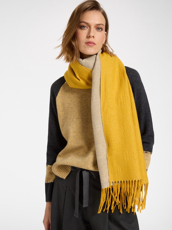 Sciarpa con logo embossed