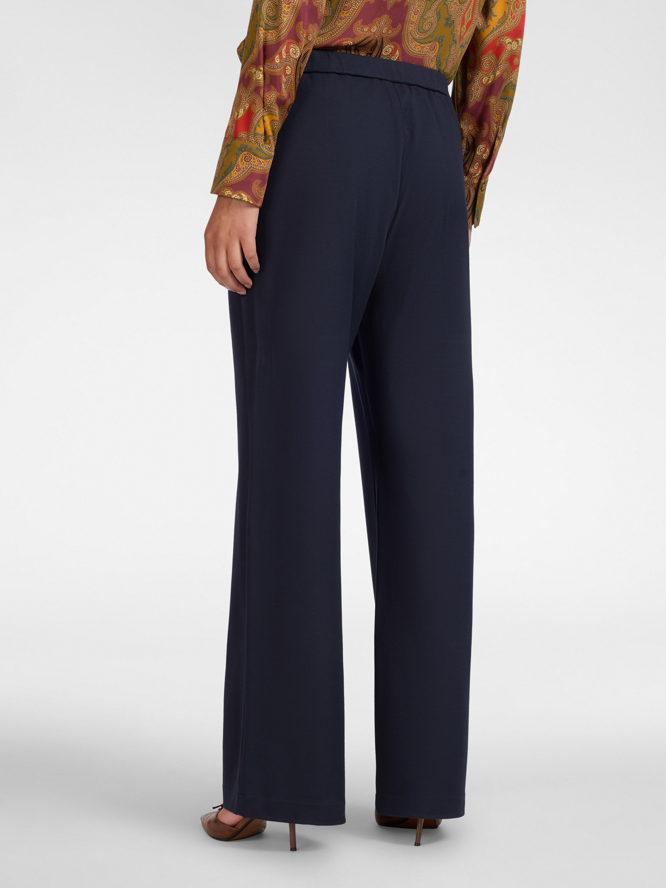 Palazzo pants in viscose blend image number 1