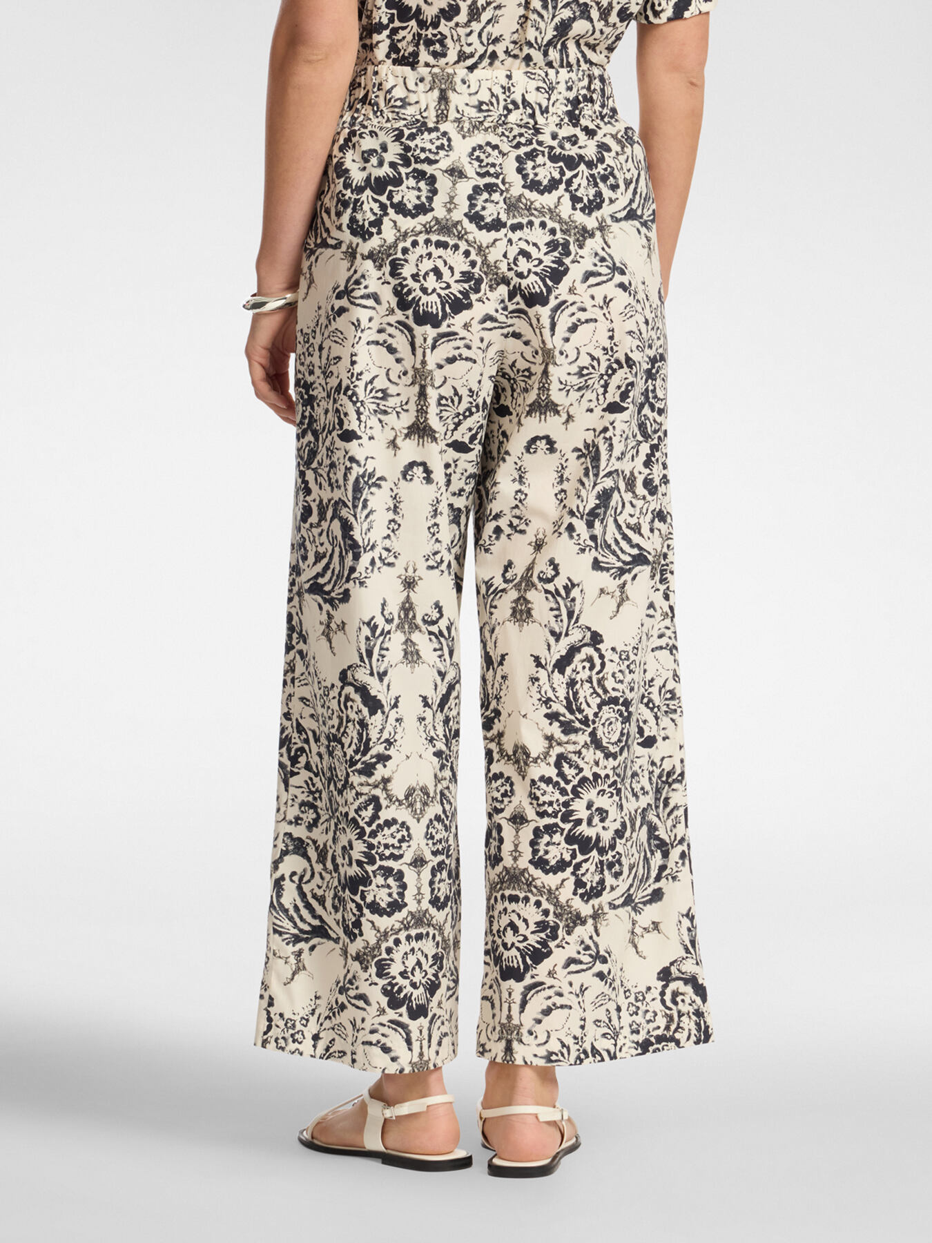 Bedruckte Hosen image number 1