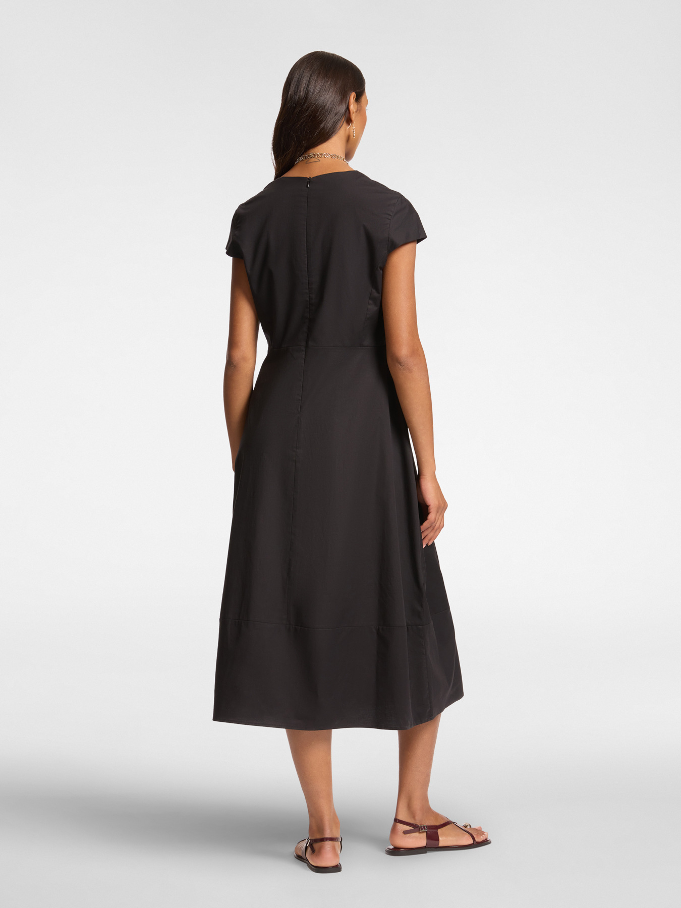 Midikleid mit V-Ausschnitt image number 1