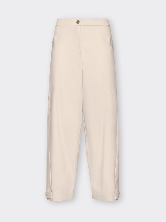 Barrel pants with bottom straps