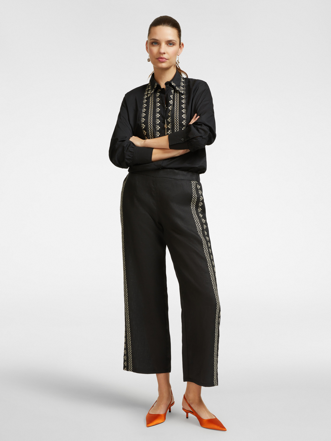 Bestickte Cropped-Hose image number 0