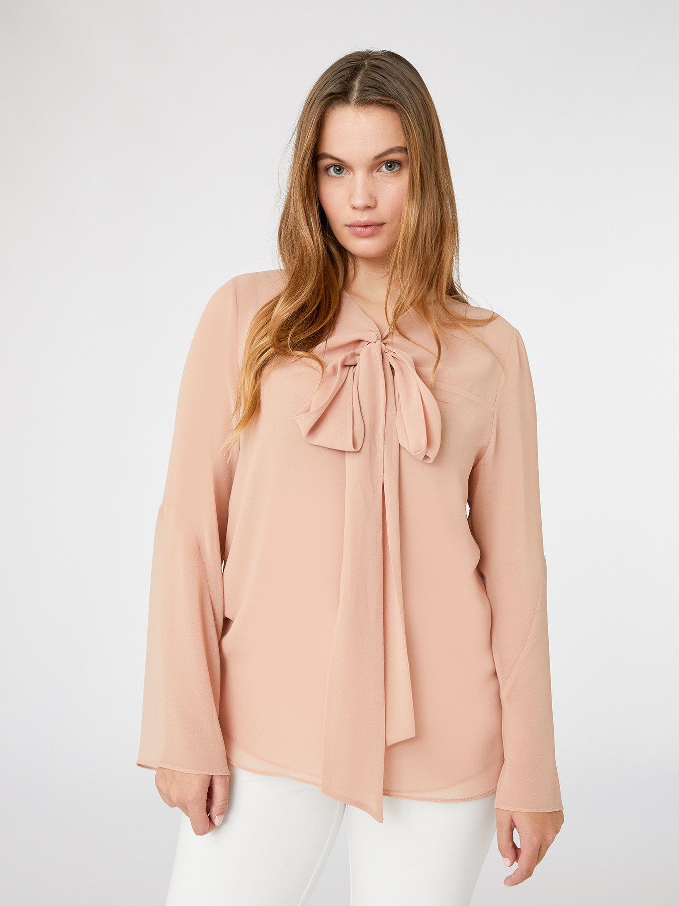 Blouse with pussy bow image number 1