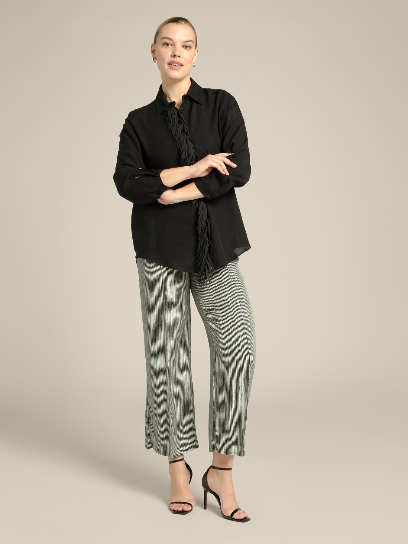 Camisa de lino y tencel con flecos image number 2