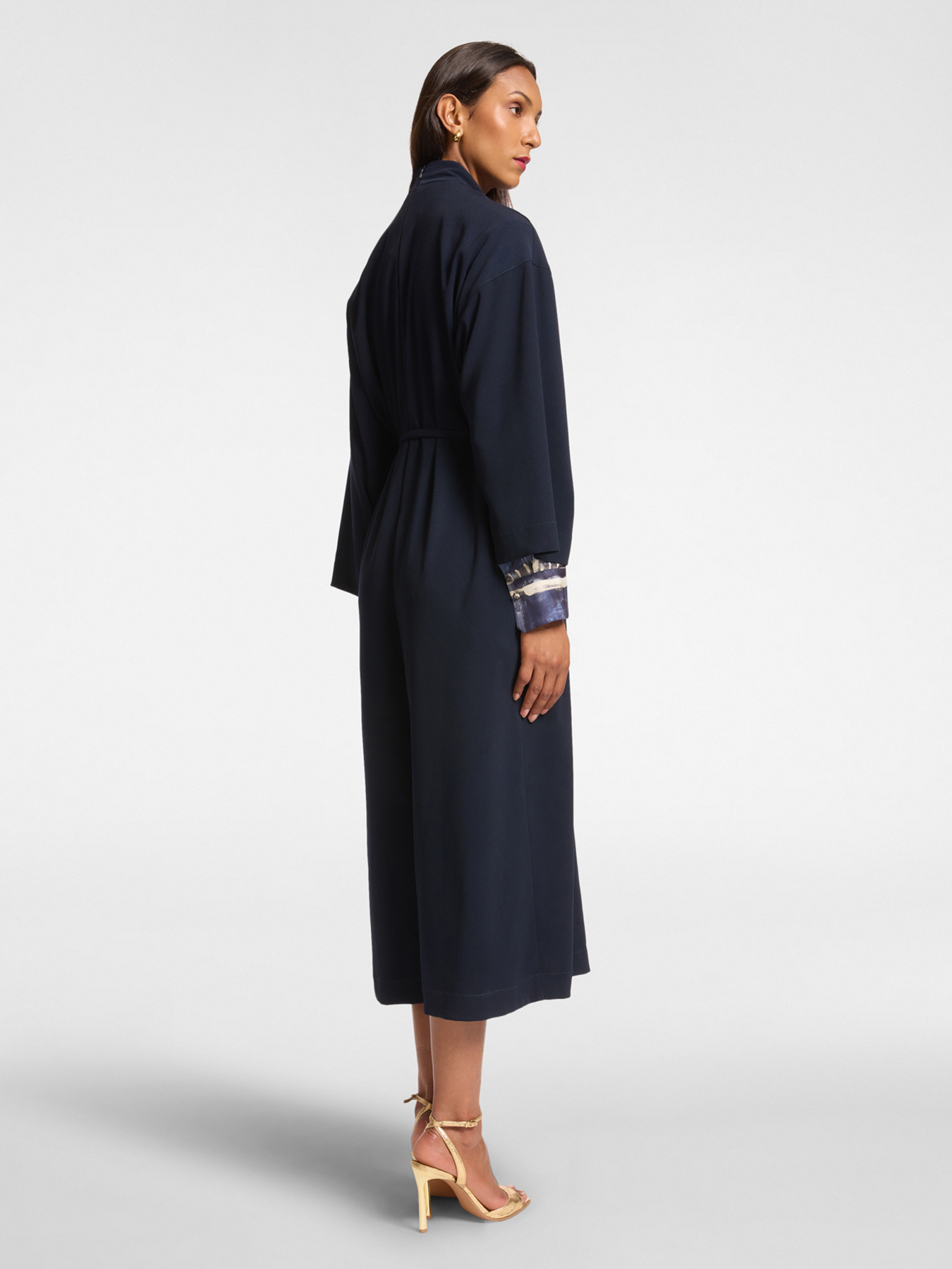 Combinaison avec ceinture image number 1