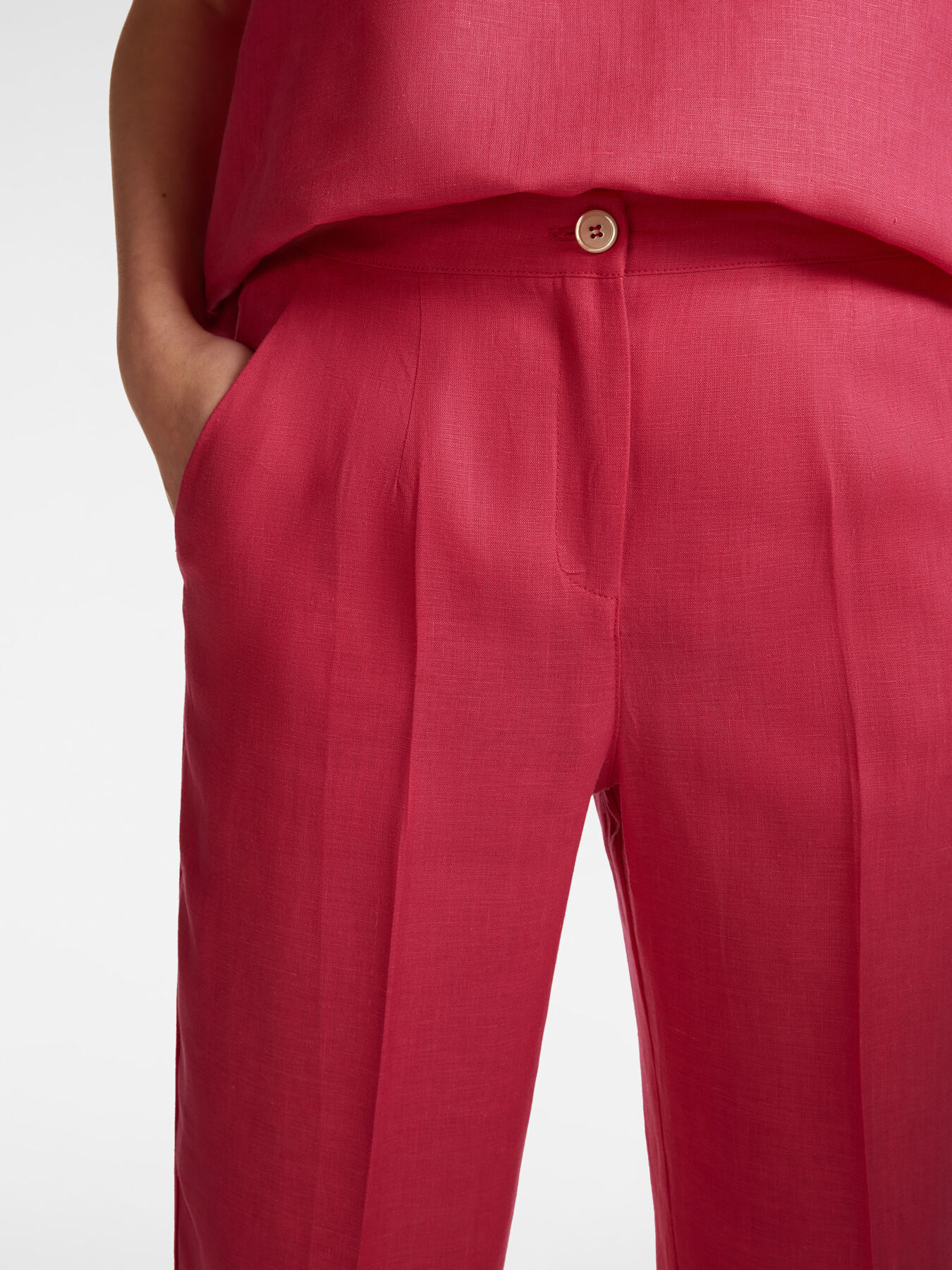Linen trousers image number 3