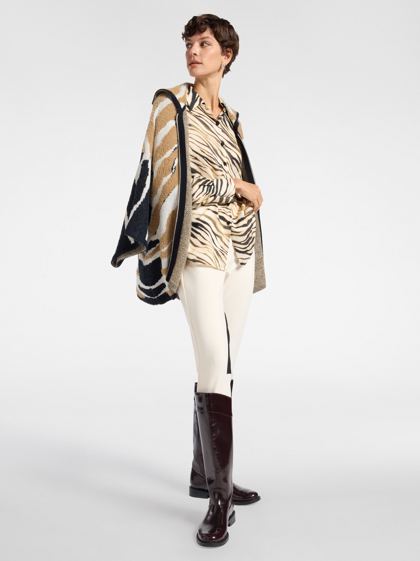 Animal print shirt image number 2