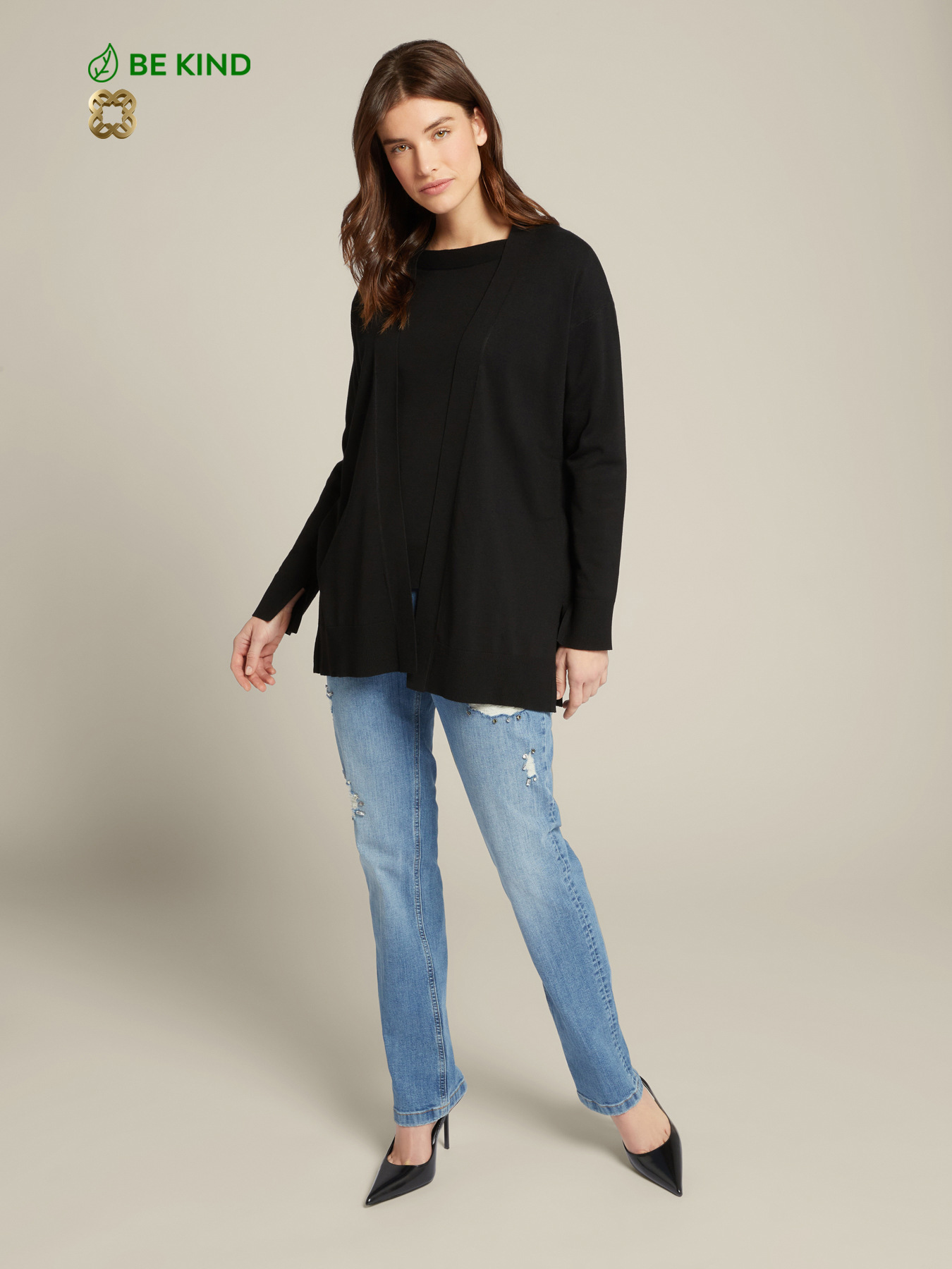 Jean en coton certifi&eacute; BCI brod&eacute;s &agrave; la main image number 0