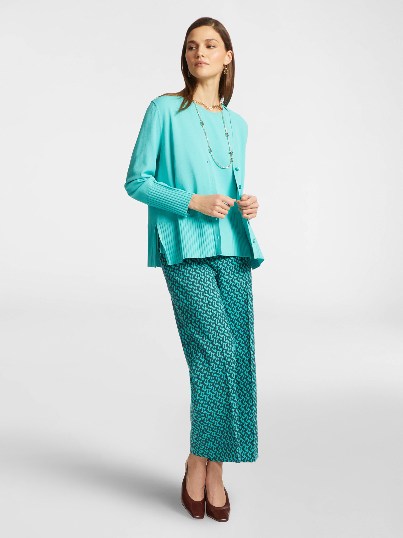 Cardigan with ribbed borders image number 2