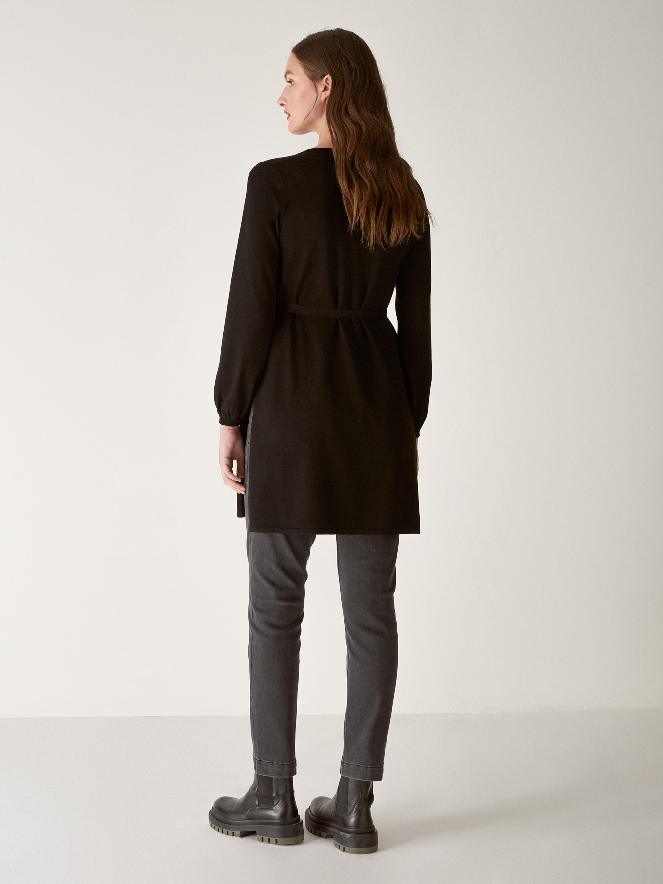 V-NECK SWEATER WITH SLITS image number 1