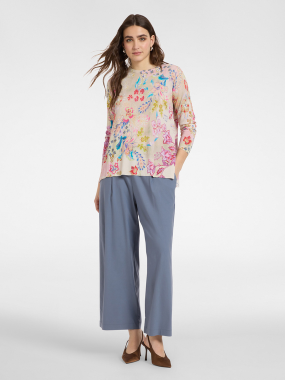 Wide-leg pleated trousers