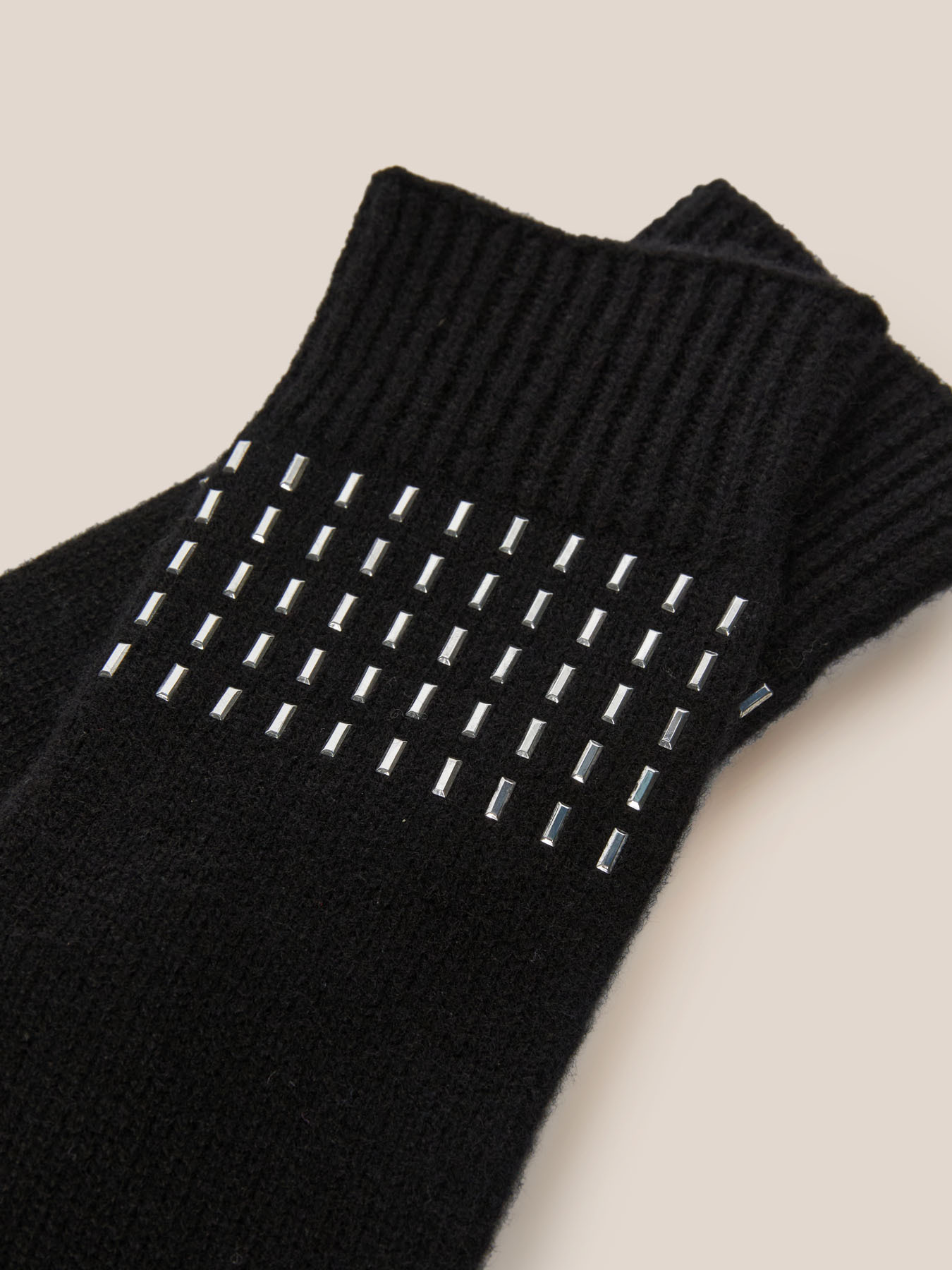 Handschuhe aus Wolle mit Hotfix image number 1