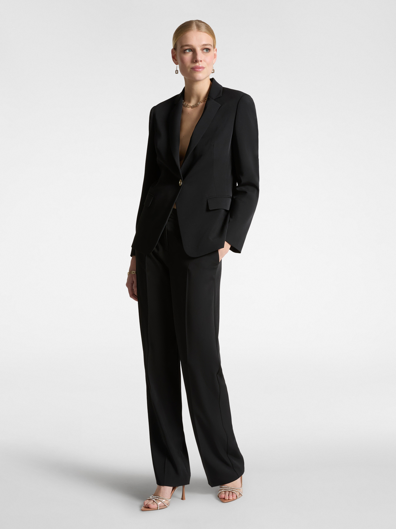 Blazer in cady stretch image number 2