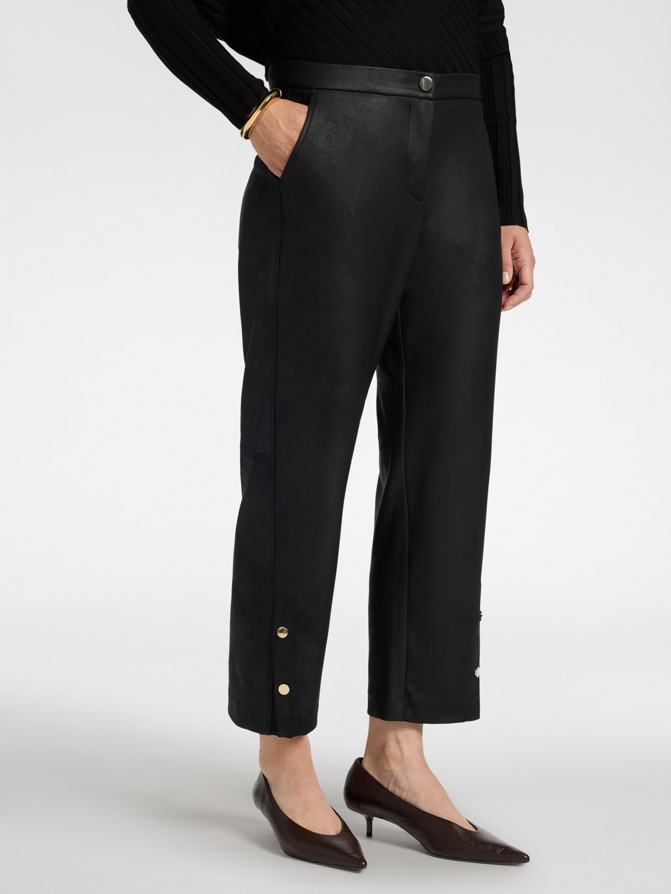 Slim-Hose mit beschichteter Optik image number 2