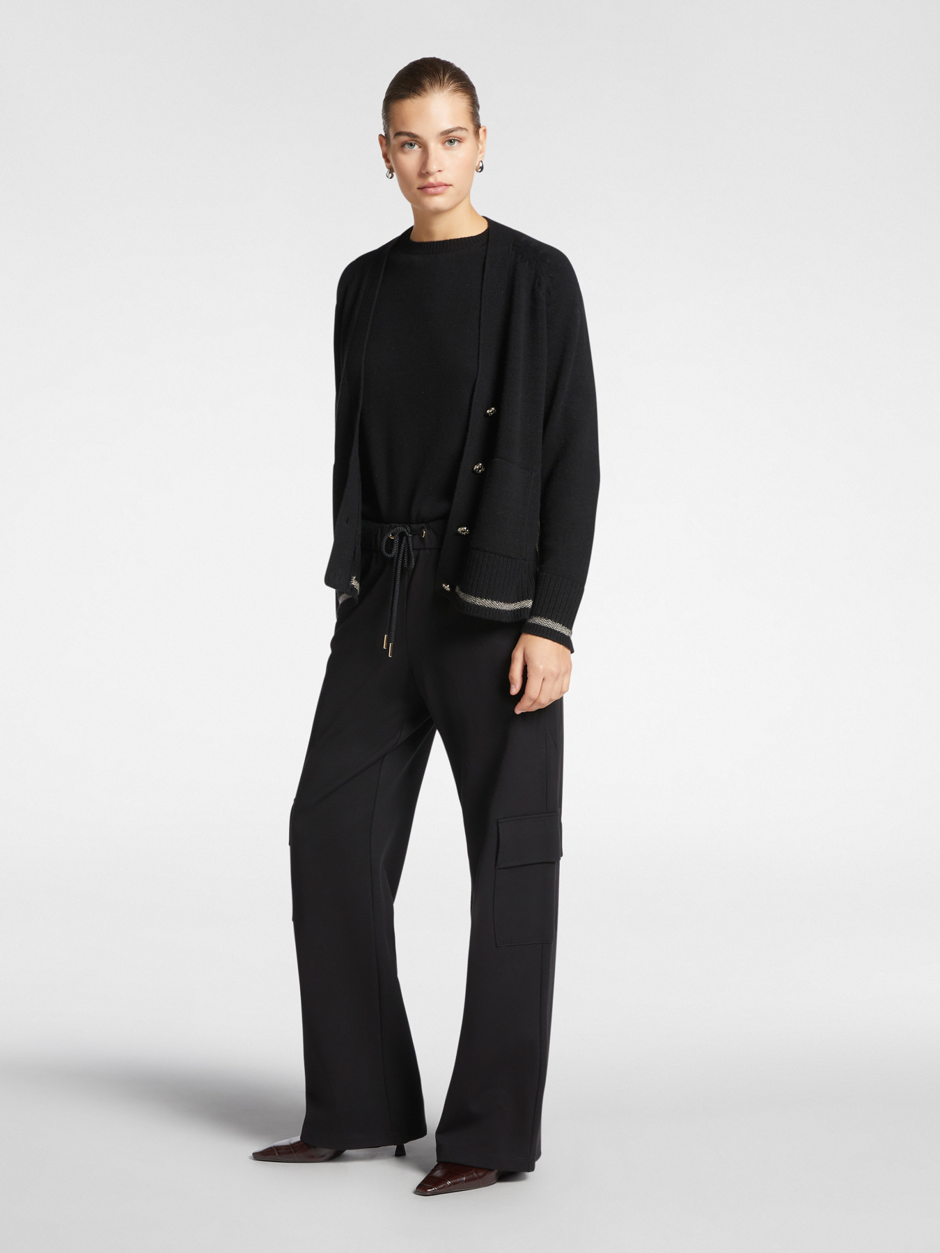 Cardigan aus Wolle mit bearbeiteten Bord&uuml;ren image number 2