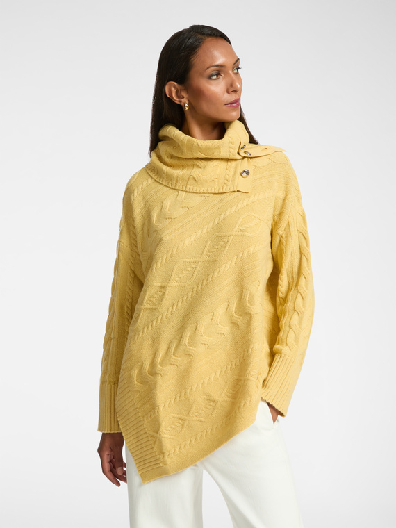 Maglia asimmetrica a trecce in lana